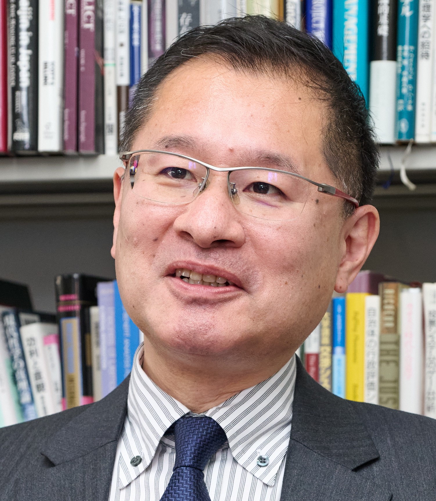 堀田 昌英/論説委員