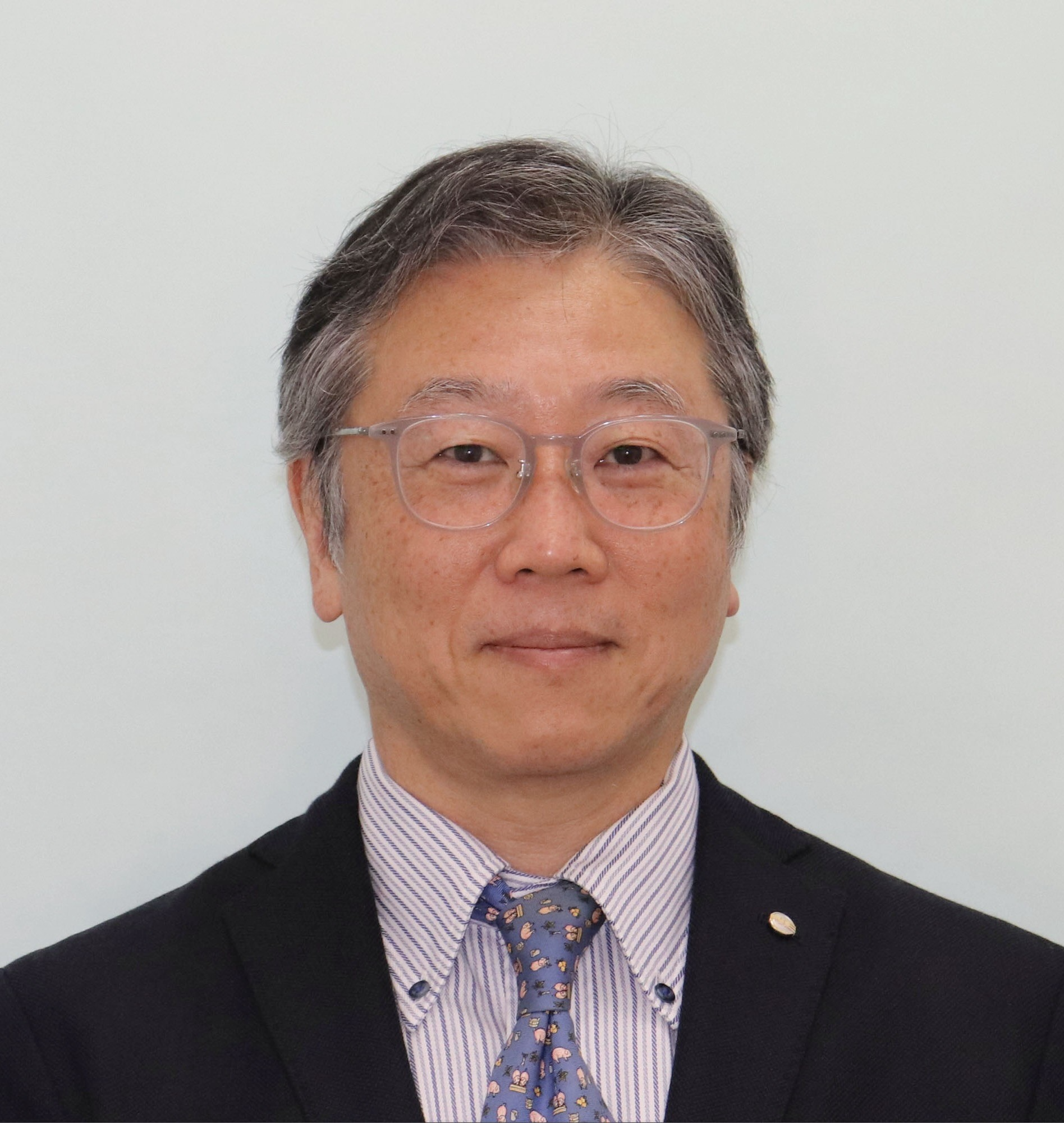 著者近影 松井 幹雄