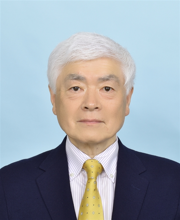 著者近影 安江 哲